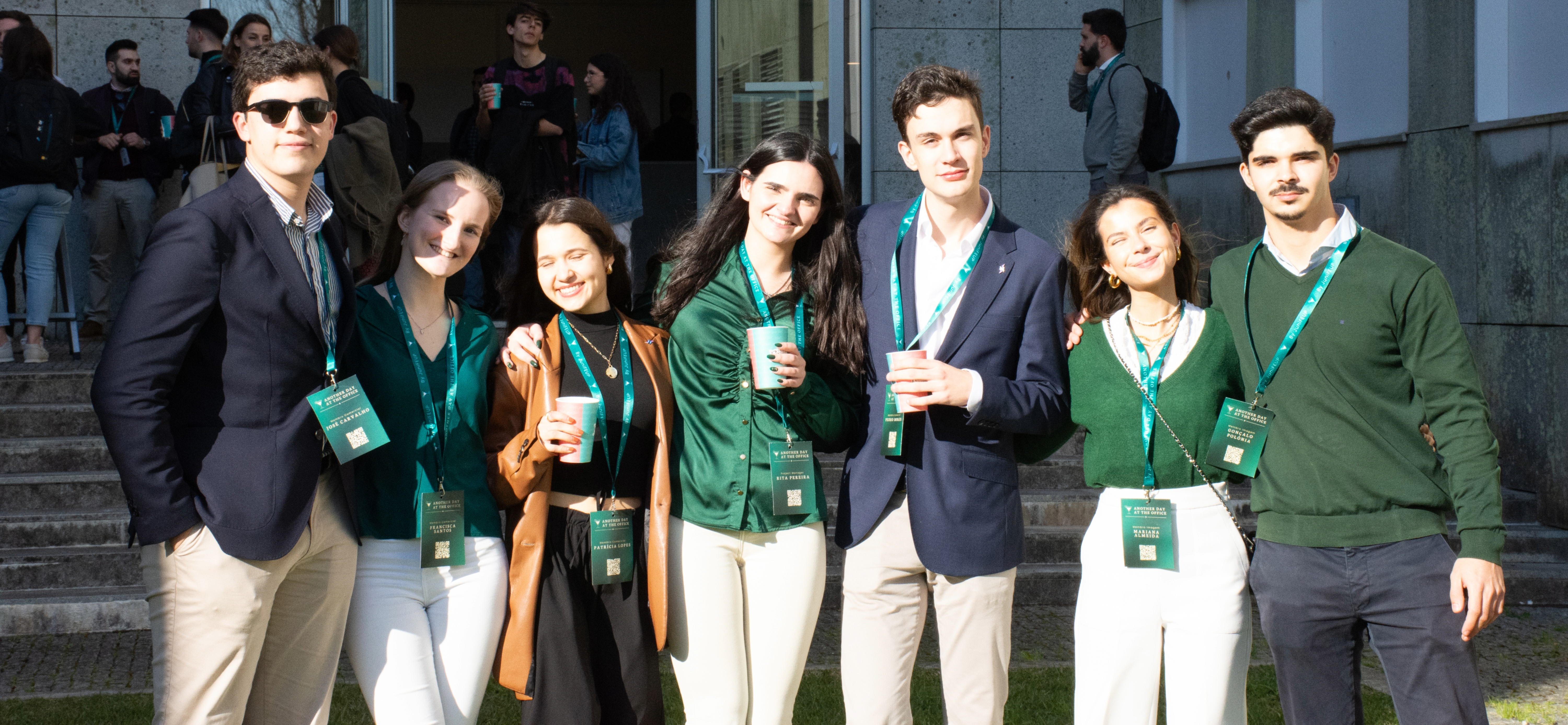 Image of News Card ADATO: o cocktail de networking da JuniFEUP que reuniu estudantes e empresas num ambiente informal