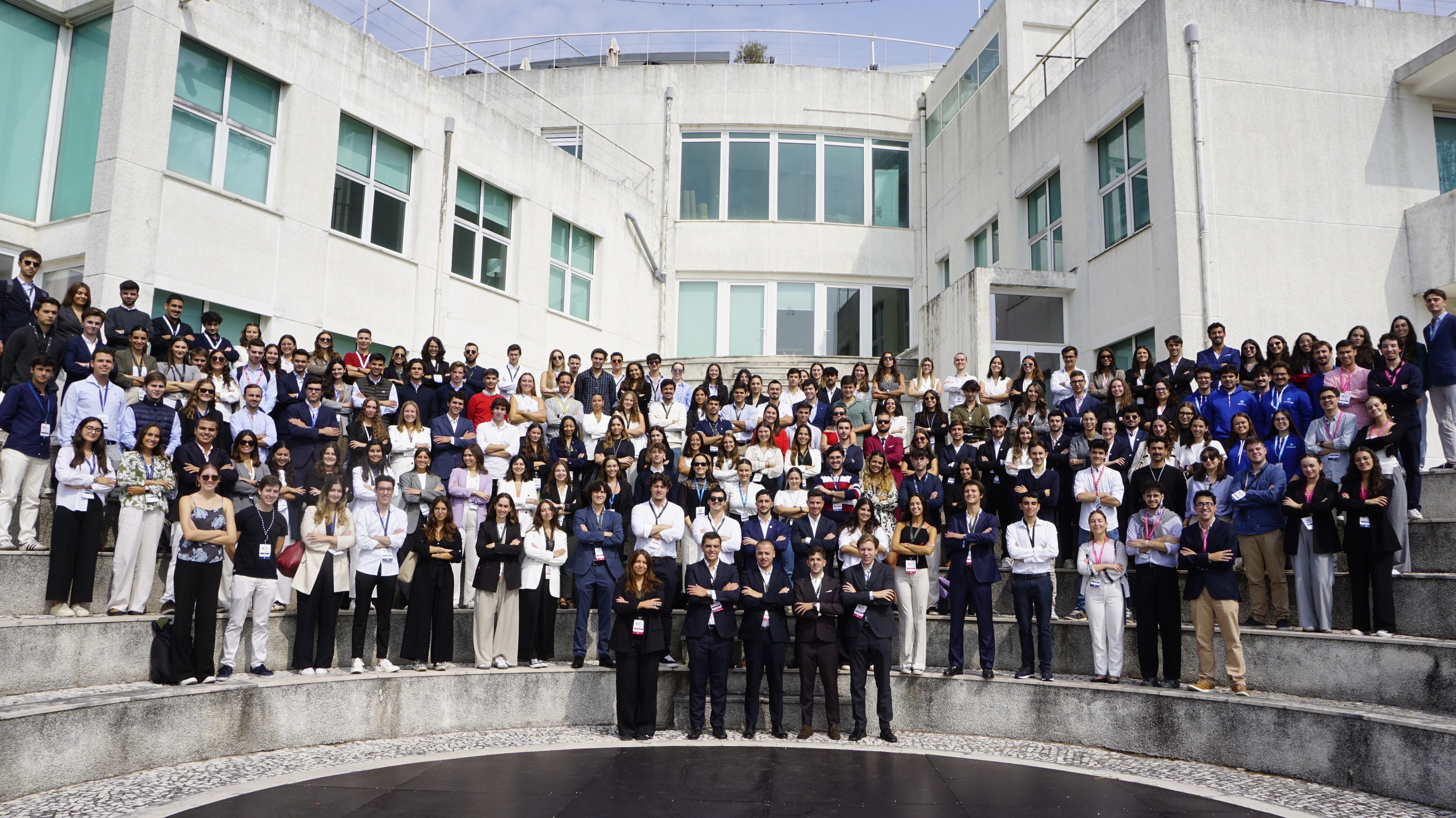 Image of News Card Movimento Júnior Português - "Junior Entrepreneurs are leading the way"